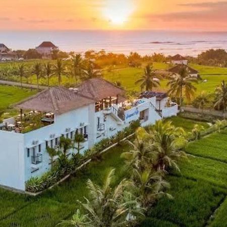 Swell Hotel, Pool Bar & Restaurant Tanah Lot  Exterior photo