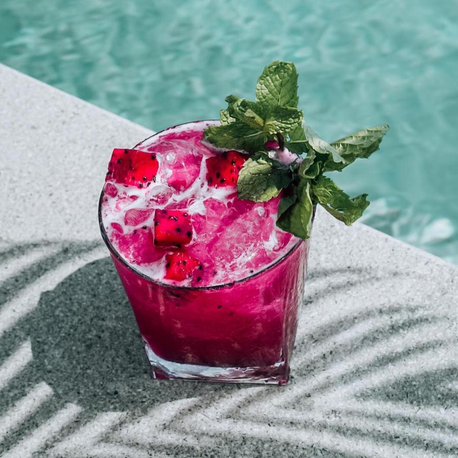 Swell Hotel, Pool Bar & Restaurant Tanah Lot  Exterior photo